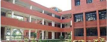 Sri_Guru_Gobind_Singh_College_of_Commerce